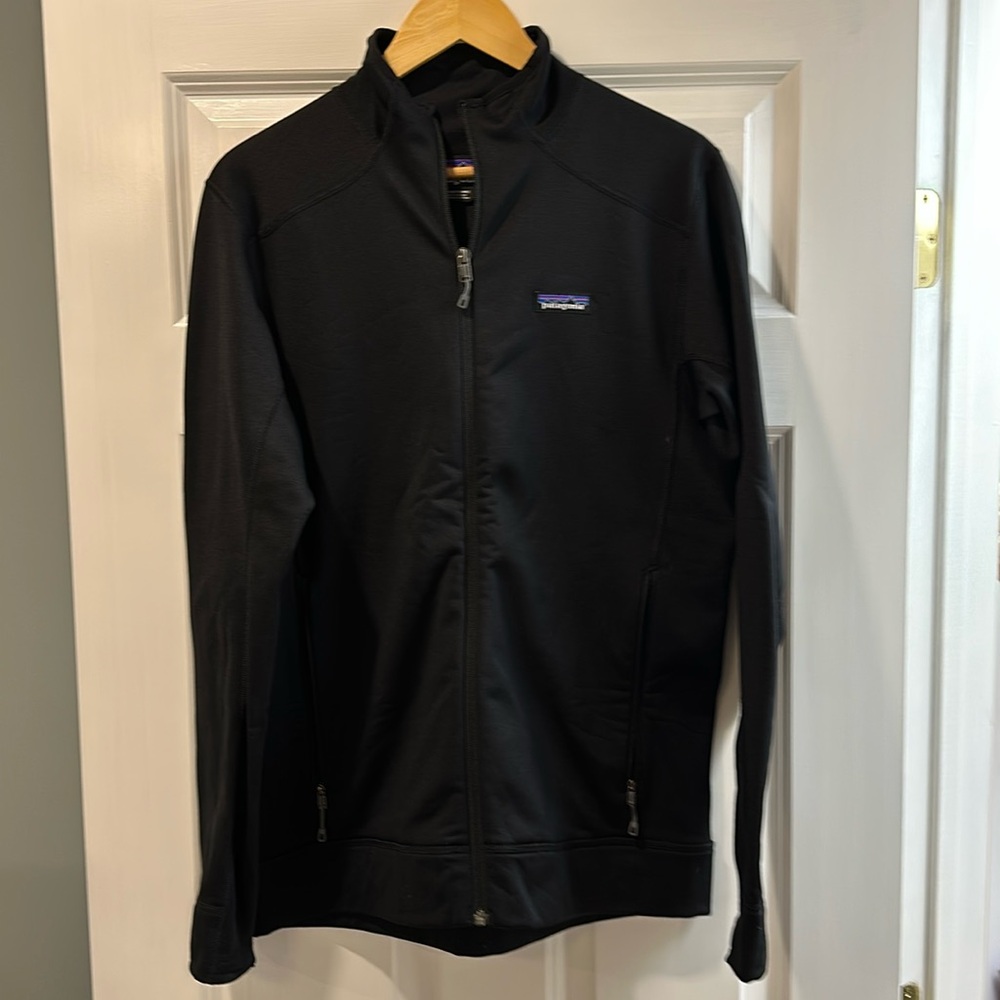 Men’s Patagonia zip up technical fleece